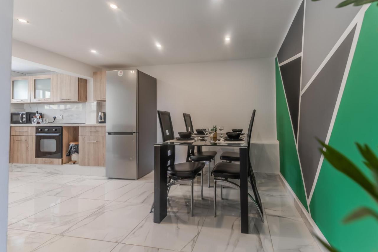 Sant Central Deluxe Apartments Ayia Napa Eksteriør billede