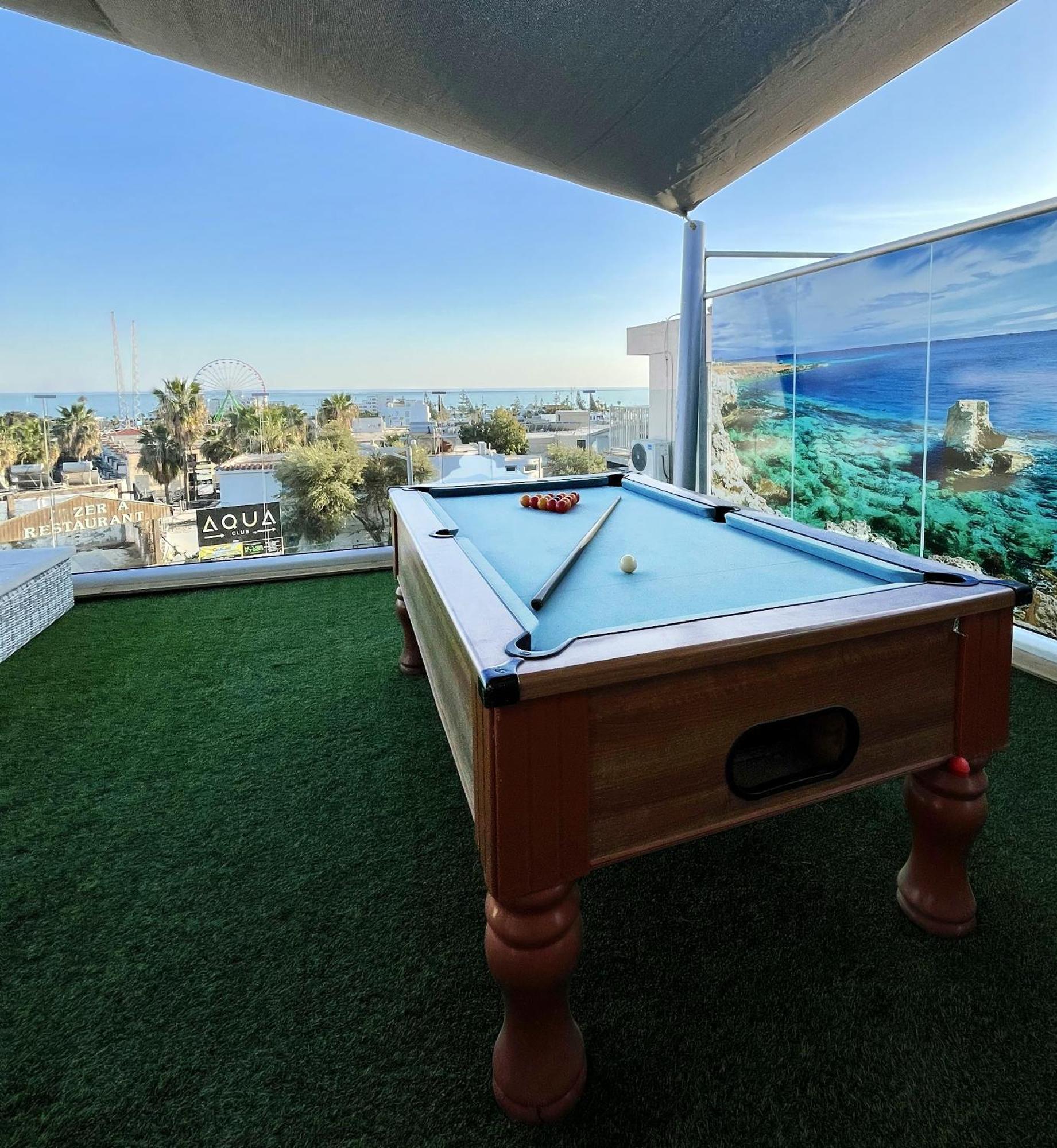 Sant Central Deluxe Apartments Ayia Napa Eksteriør billede